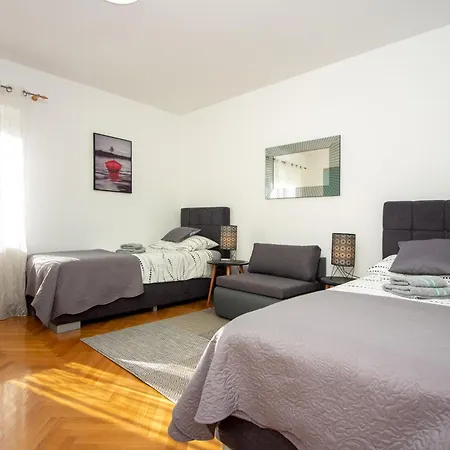 Fortunella * Σπλιτ