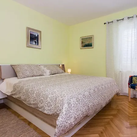 Fortunella Διαμέρισμα Σπλιτ