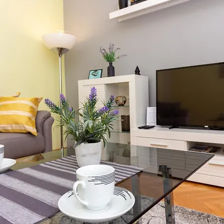 Fortunella Apartmán *